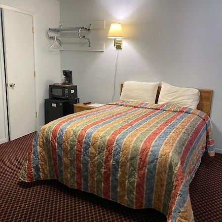 Regency Inn Comanche מראה חיצוני תמונה
