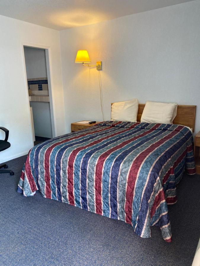 Regency Inn Comanche מראה חיצוני תמונה