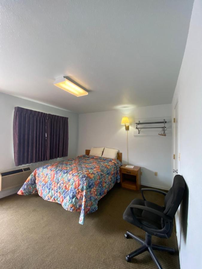 Regency Inn Comanche מראה חיצוני תמונה